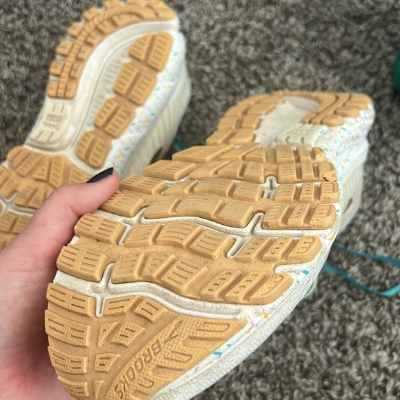 COPY - Brooks sprinkles!! - Picture 7 of 7